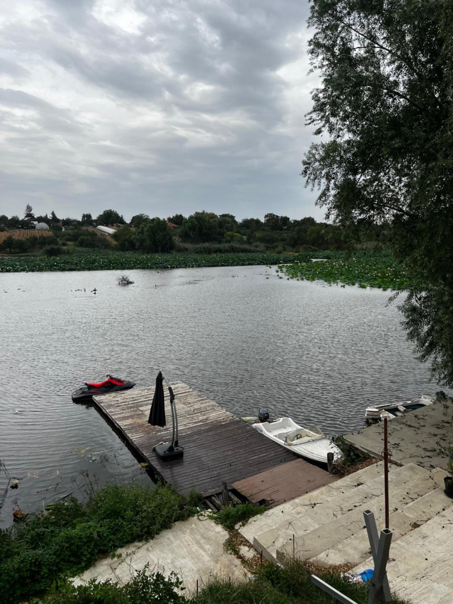 Hotel La Nuferi Lac To Therme & Aeroport Otopeni Snagov Zewnętrze zdjęcie